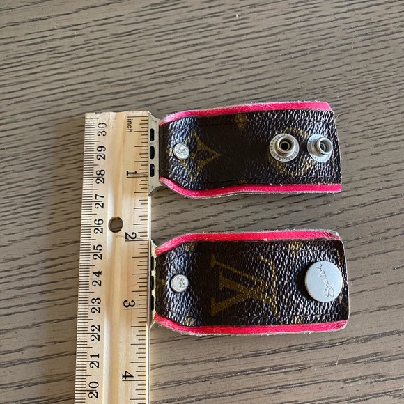 spark*l apple watch band upcycled Authentic louis Vuitton leather LV 42/44 - Picture 4 of 4